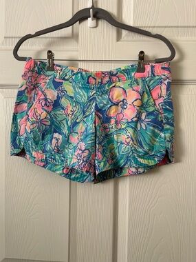 Lilly Pulitzer Ocean View Boardshort Shorts in Gypsea Swim XS